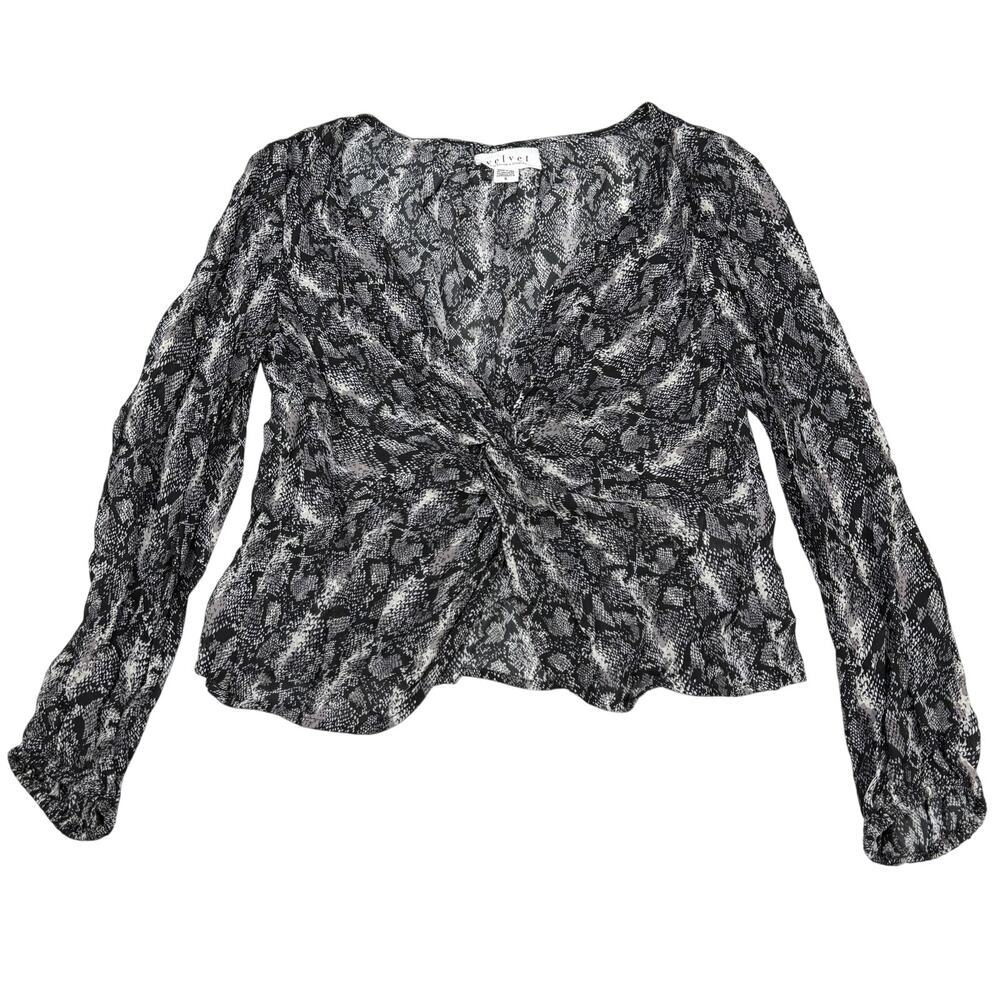 VELVET By Graham & Spencer Snakeskin V Neck Knot Front Blouse Sz Small - Picture 2 of 5